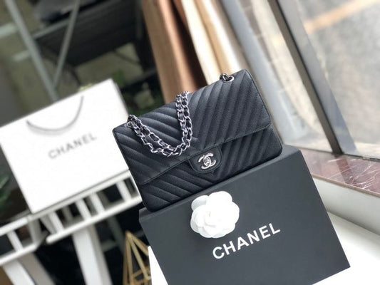 CHL Chevron Classic Handbag Silver Hardware Black For Women, Women’s Bags, Shoulder And Crossbody Bags 10.2in/26cm