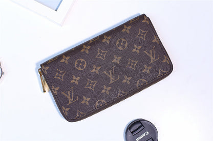 Ver Fashion Lu-Vi bags - 10881