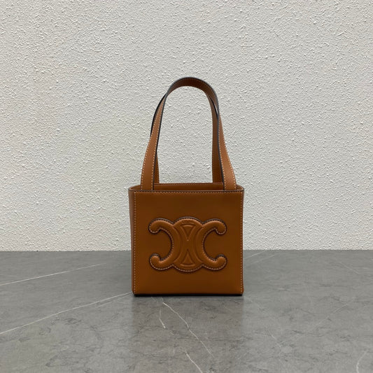 CE Cube Bag Cuir Triomphe Square Tan For Women 6in/15cm 