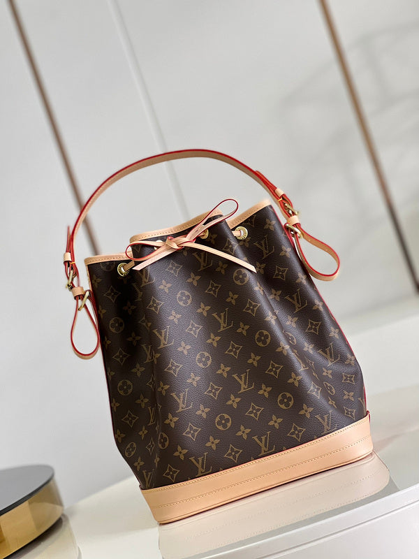 Ver Fashion Lu-Vi bags - 17151