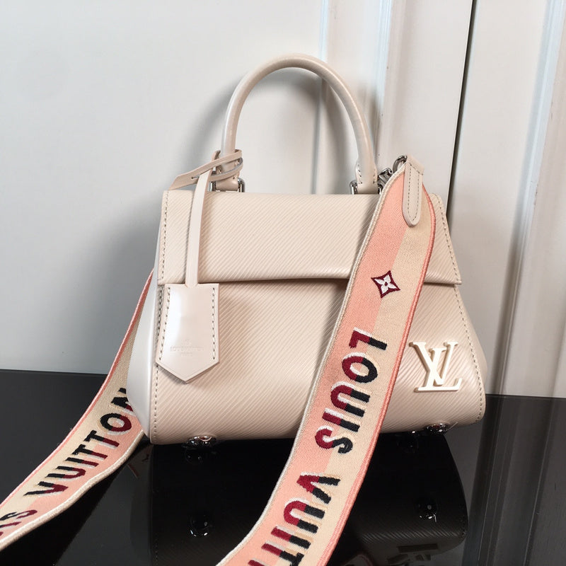 Ver Fashion Lu-Vi bags - 17101