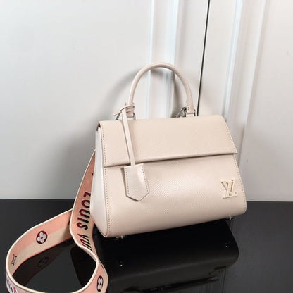 Ver Fashion Lu-Vi bags - 17240