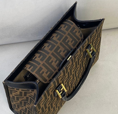 FI Tote Bag 13.8in/35cm Brown For Women FF