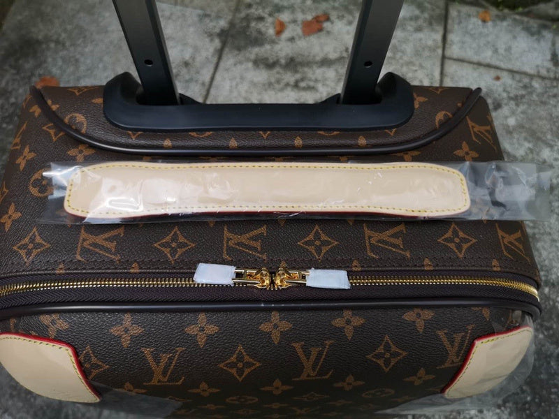 Ver Fashion Lu-Vi bags - 11385