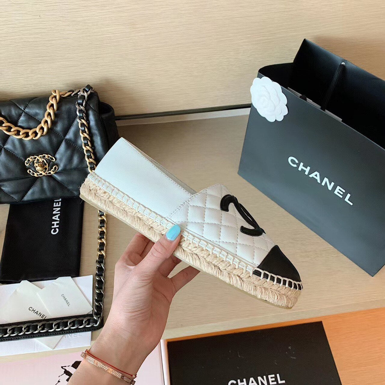 CHL ESPADRILLES WHITE/BLACK