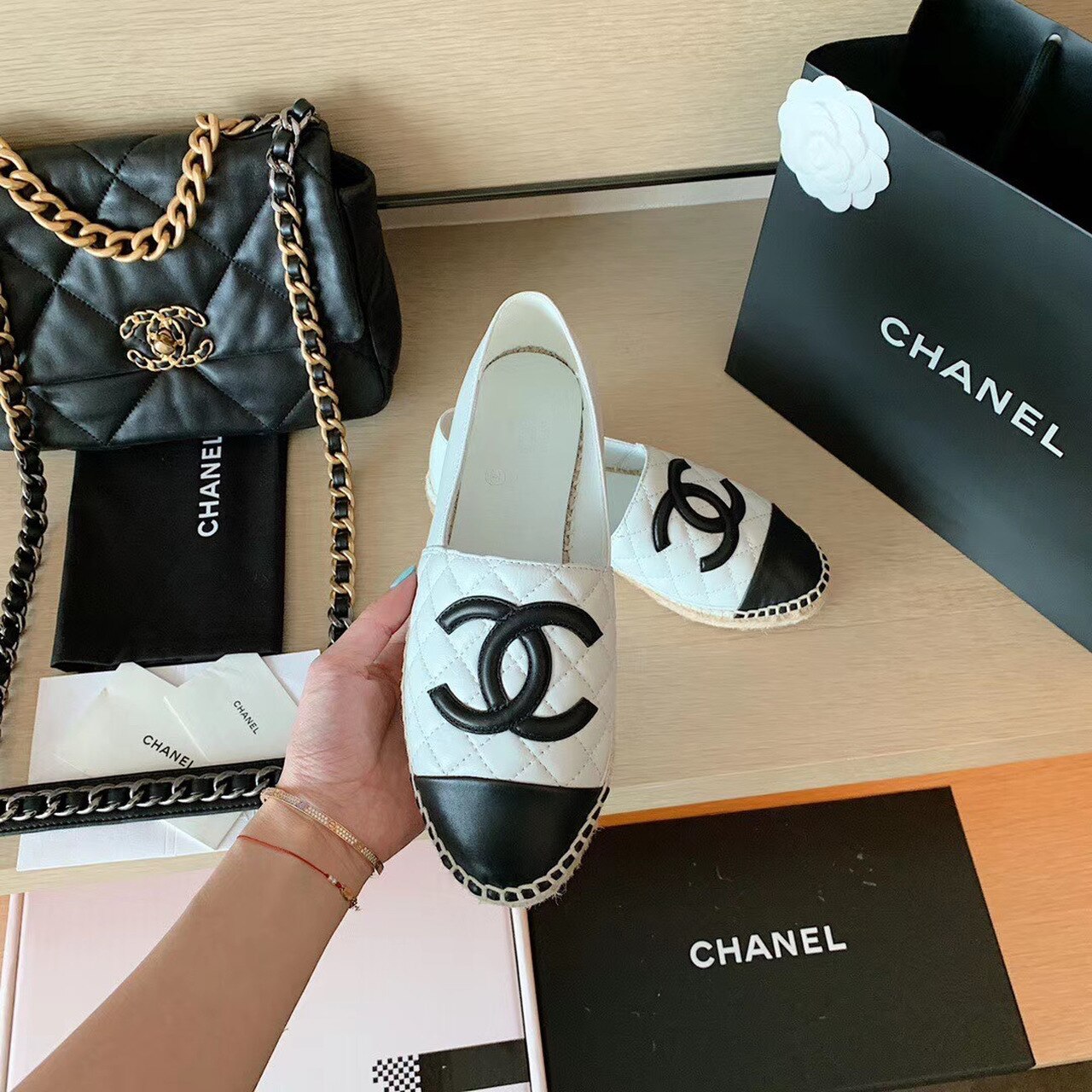 CHL ESPADRILLES WHITE/BLACK