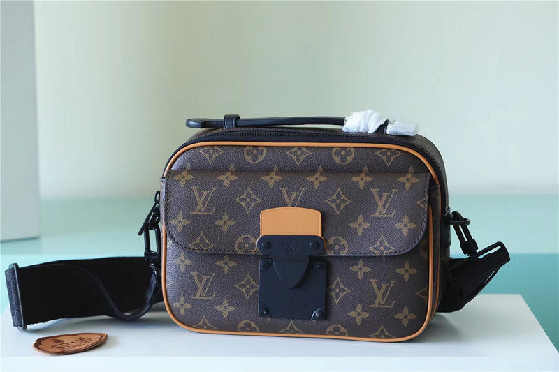 Ver Fashion Lu-Vi bags - 10090