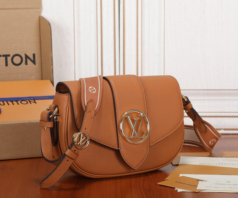 Ver Fashion Lu-Vi bags - 17111