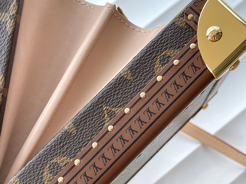 Ver Fashion Lu-Vi bags - 17406