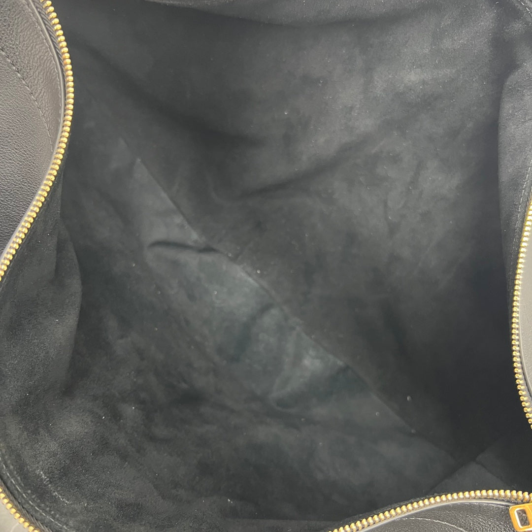 CE Medium Leandre Bag In Supple Black For Women 14in/35cm 197263DV7.38NO