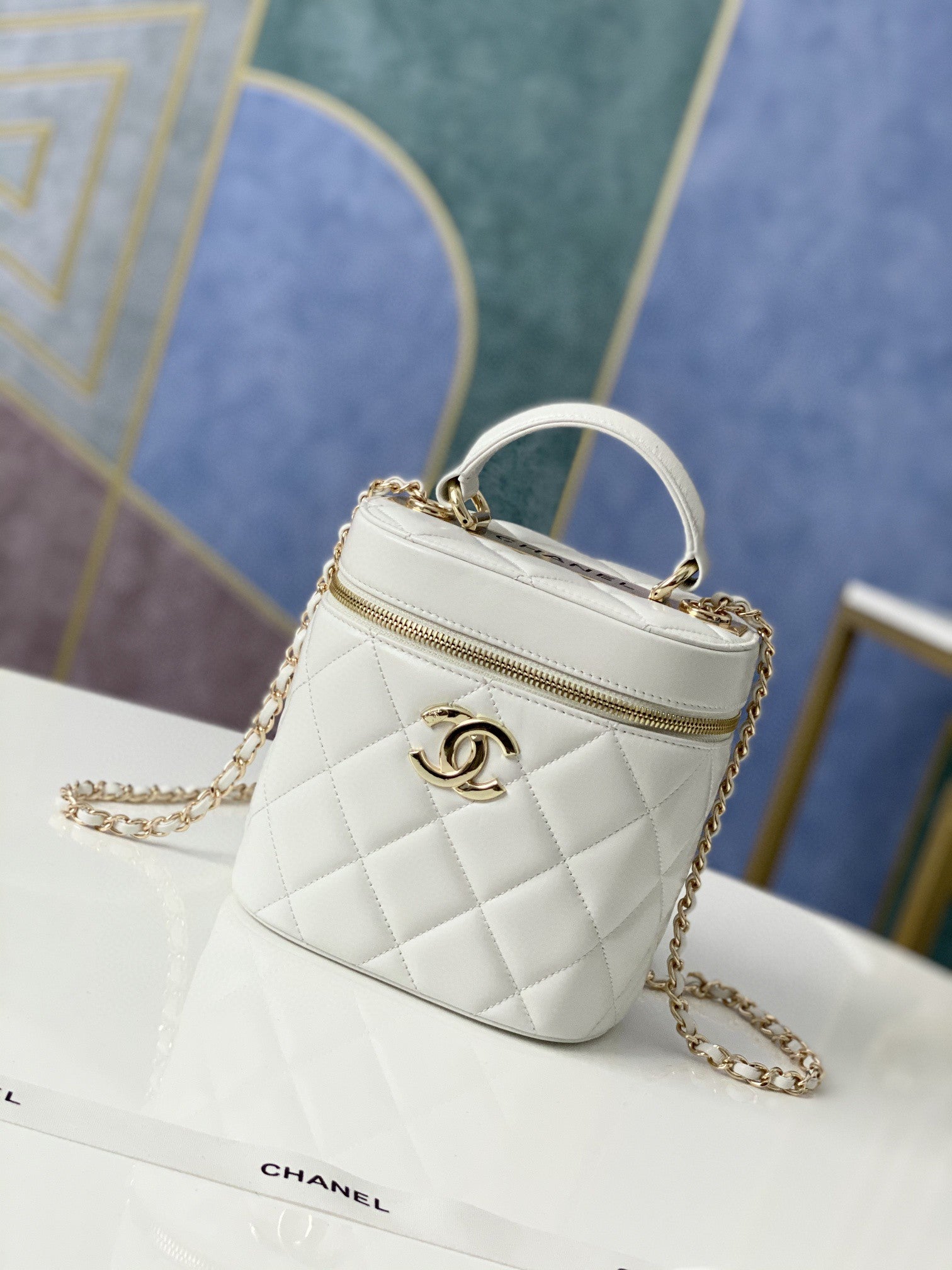 ChanelVanity Case Gold Hardware White For Women, Women’s Handbags, Shoulder Bags 9.4in/24cm 