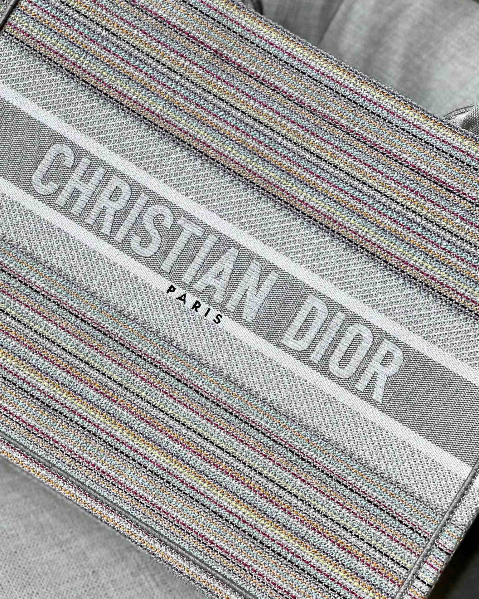 DI Medium Book Tote Bag Canvas Stripes Embroidery For Women 36cm/16.5in CD