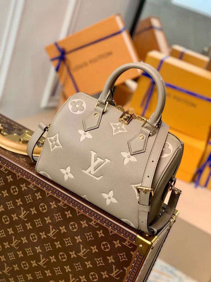 Ver Fashion Lu-Vi bags - 17458