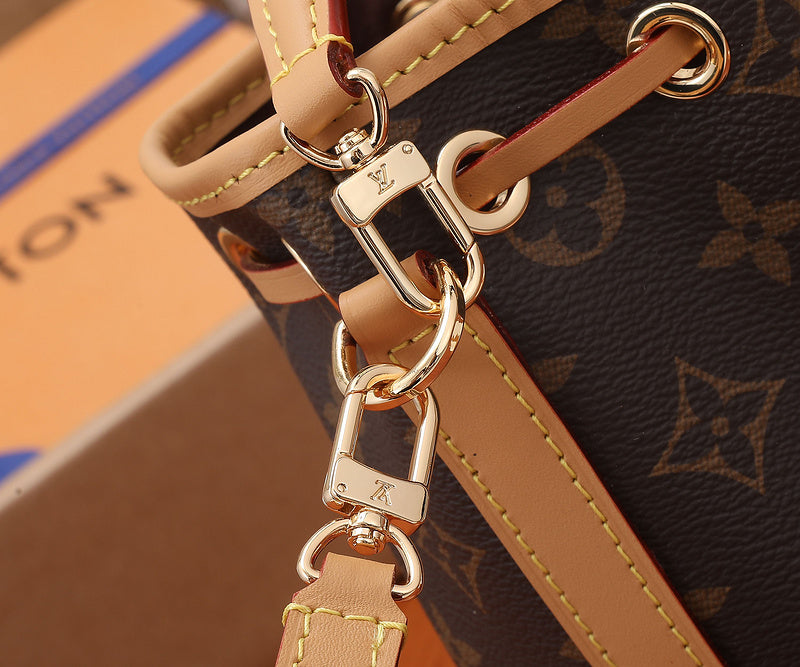 Ver Fashion Lu-Vi Bags - 16805