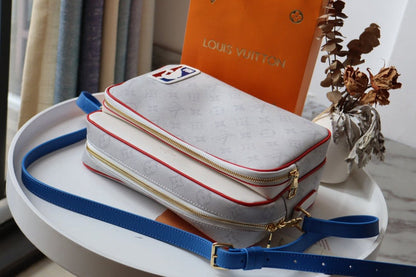 Ver Fashion Lu-Vi bags - 17726