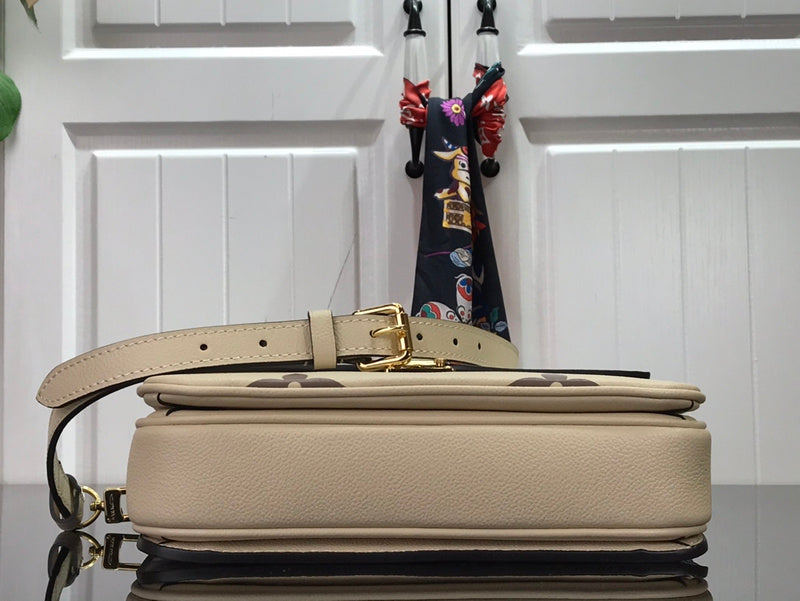 Ver Fashion Lu-Vi bags - 17633