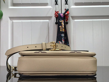 Ver Fashion Lu-Vi bags - 17633