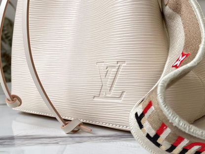 Ver Fashion Lu-Vi bags - 17533