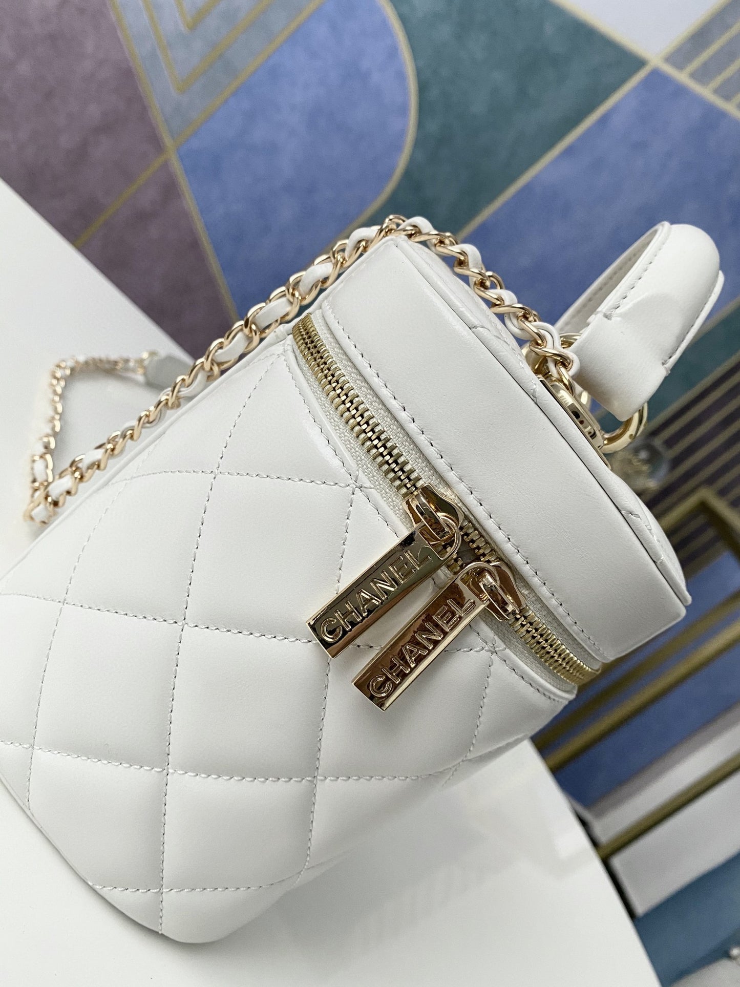 ChanelVanity Case Gold Hardware White For Women, Women’s Handbags, Shoulder Bags 9.4in/24cm 