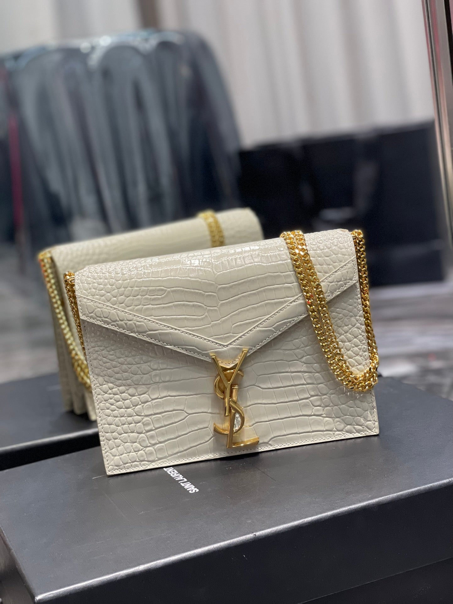 YSSL Cassandra Medium Chain Bag White In Grain De Poudre Embossed For Women 8.6in/22cm YSL