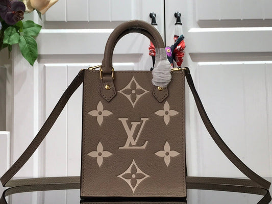 Ver Fashion Lu-Vi bags - 17617