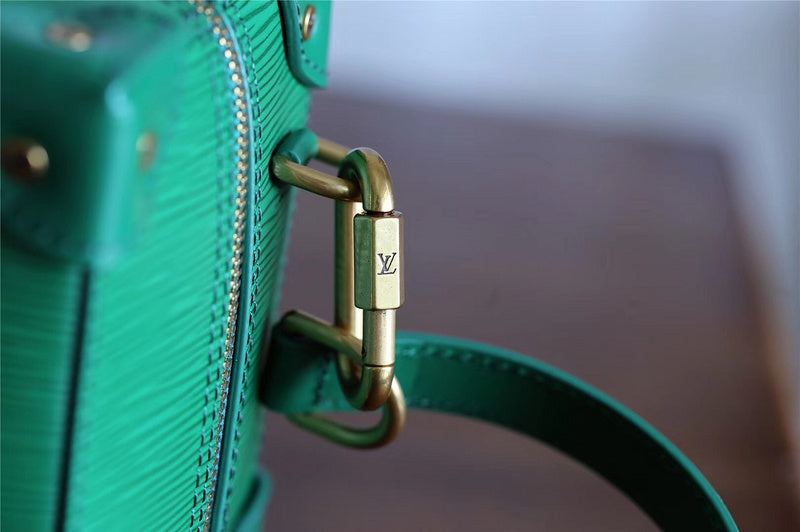 Ver Fashion Lu-Vi bags - 10431