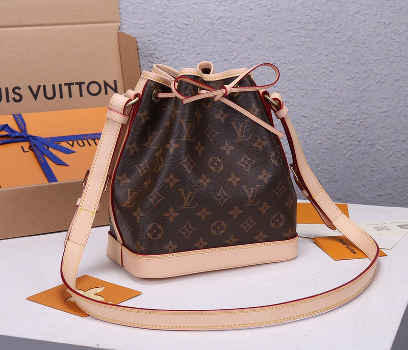 Ver Fashion Lu-Vi Bags - 16970