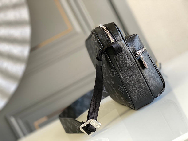 Ver Fashion Lu-Vi bags - 16999