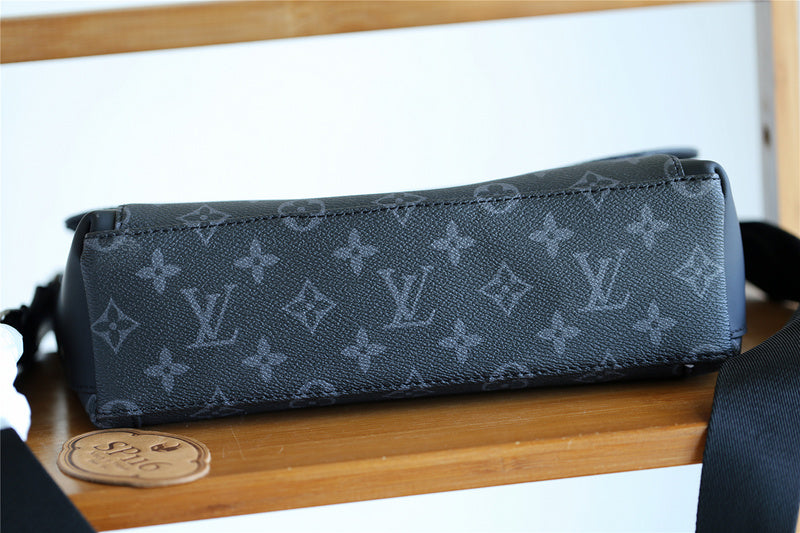 Ver Fashion Lu-Vi bags - 10496