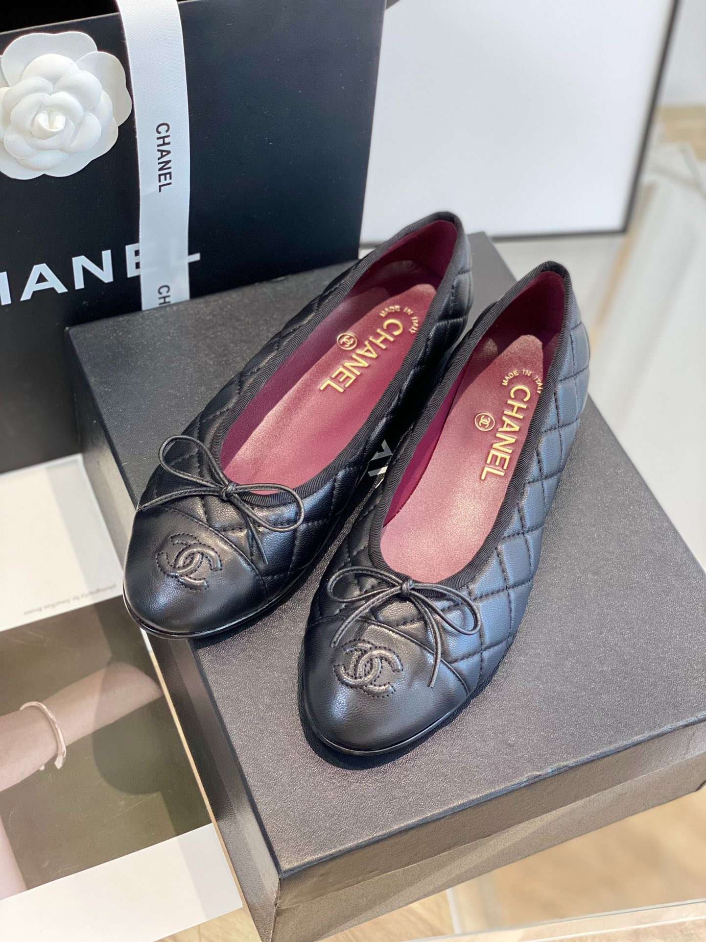 CHL BLACK BALLET FLATS