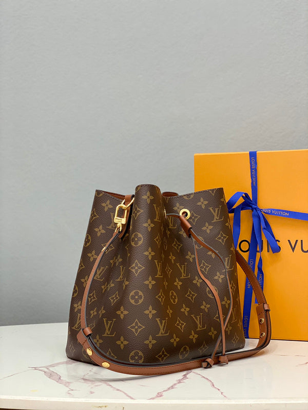 Ver Fashion Lu-Vi bags - 17603
