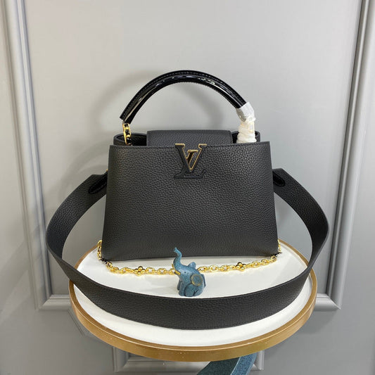 Ver Fashion Lu-Vi bags - 17131