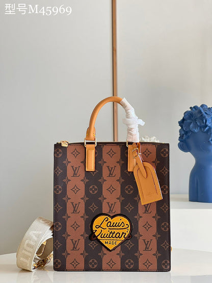 Ver Fashion Lu-Vi bags - 17132