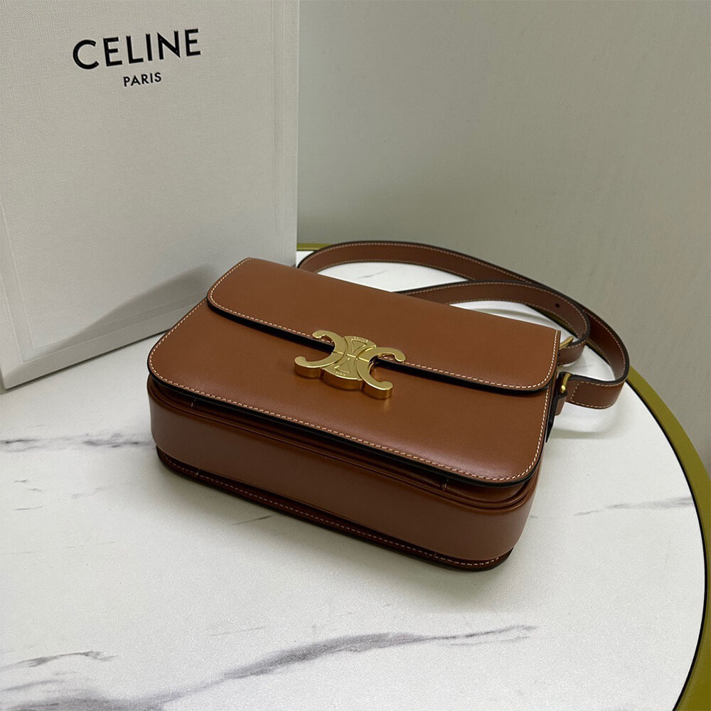CL CLASSIQUE TRIOMPHE BAG in shiny calfskin