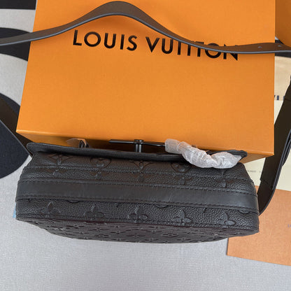 Ver Fashion Lu-Vi bags - 10293
