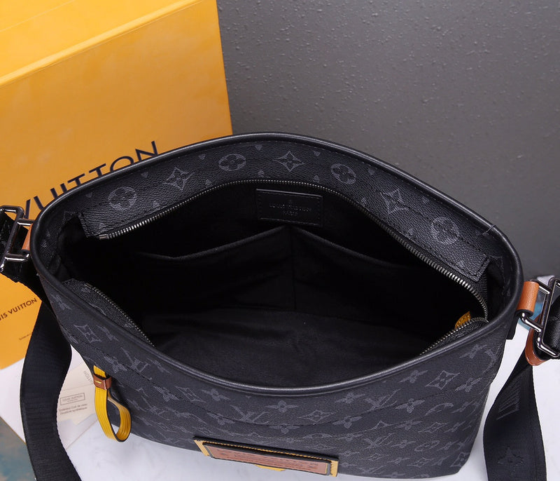Ver Fashion Lu-Vi bags - 17050