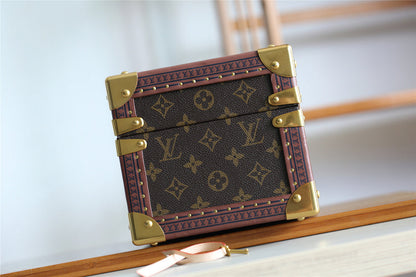 Ver Fashion Lu-Vi bags - 11338
