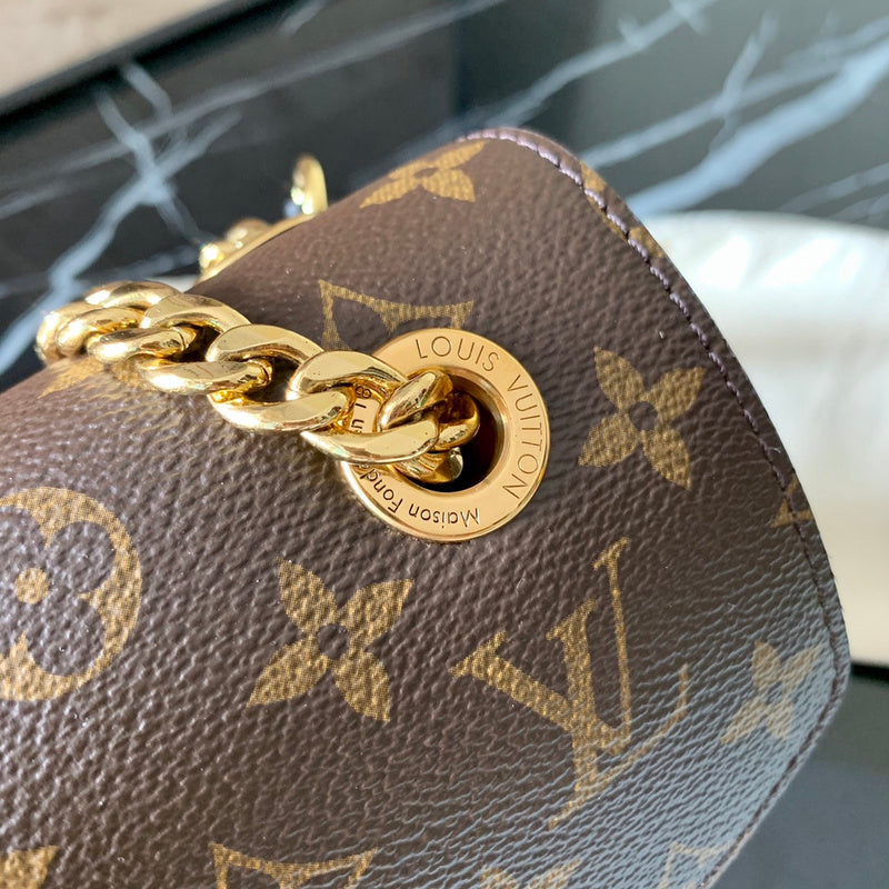 Ver Fashion Lu-Vi bags - 17025