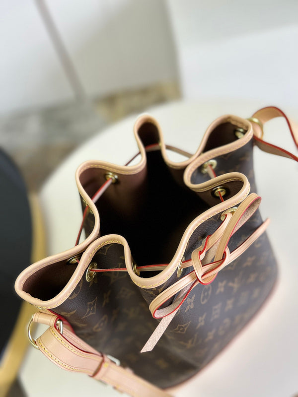 Ver Fashion Lu-Vi bags - 17151