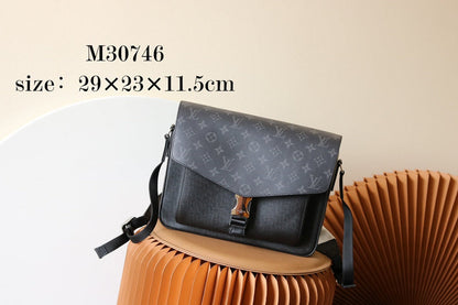 Ver Fashion Lu-Vi bags - 17191