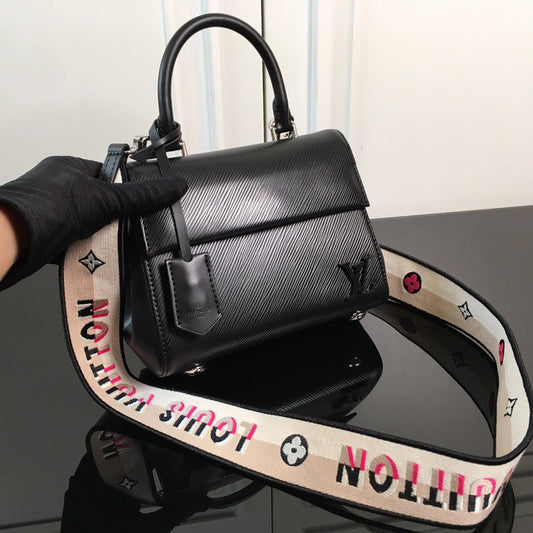 Ver Fashion Lu-Vi bags - 17244