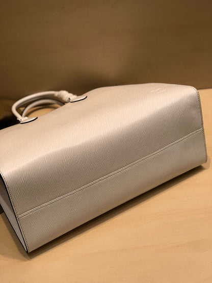 Ver Fashion Lu-Vi bags - 17777