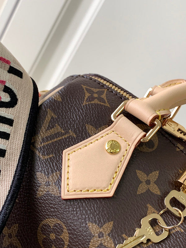 Ver Fashion Lu-Vi Bags - 16873