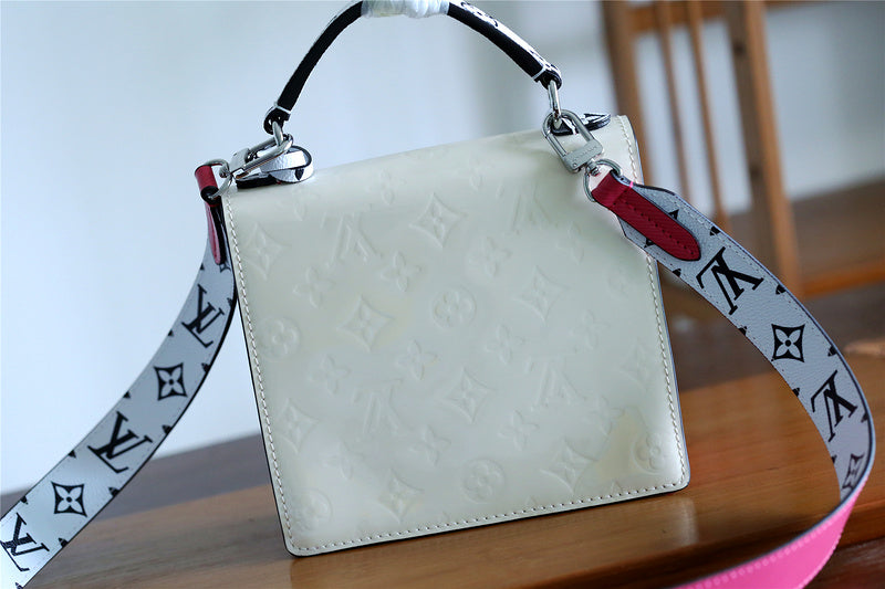 Ver Fashion Lu-Vi bags - 8049