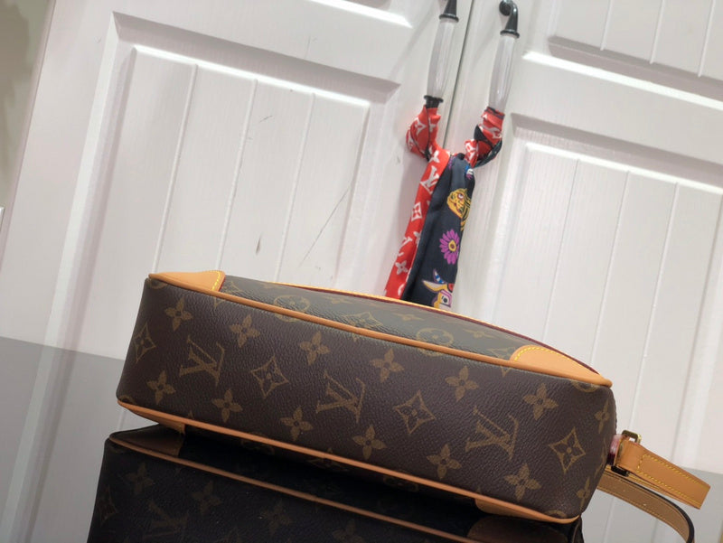 Ver Fashion Lu-Vi bags - 17357