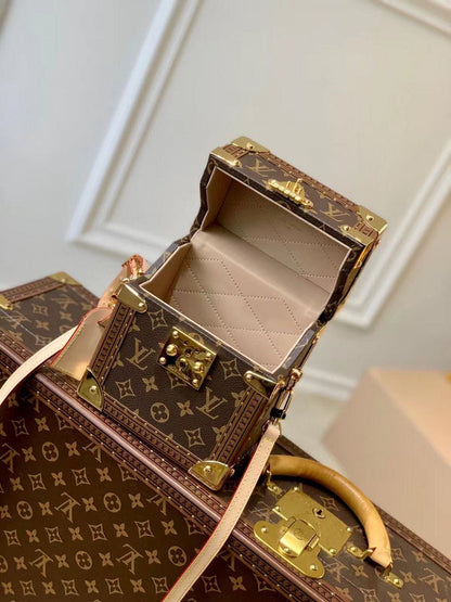 Ver Fashion Lu-Vi Bags - 16790