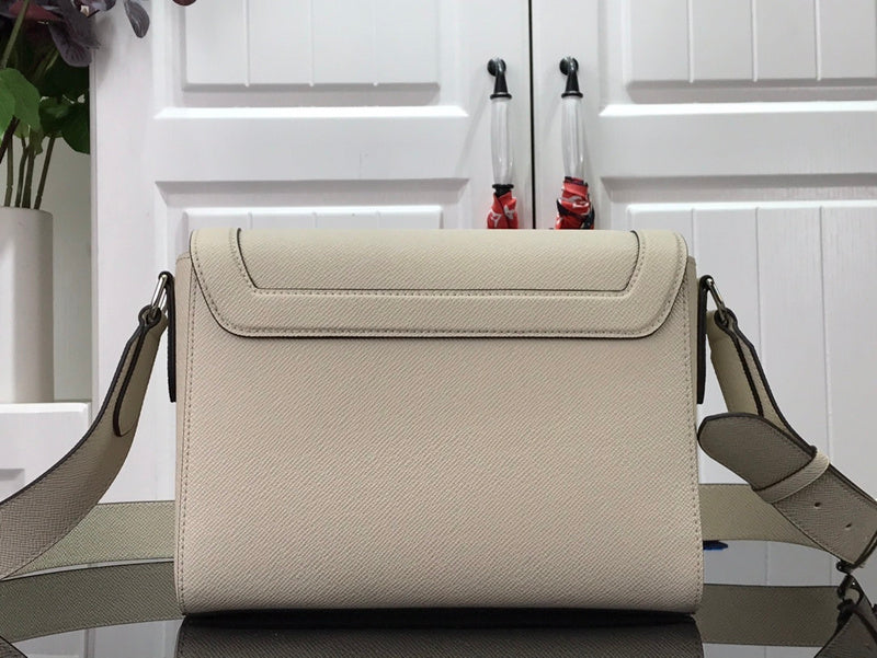 Ver Fashion Lu-Vi bags - 17346