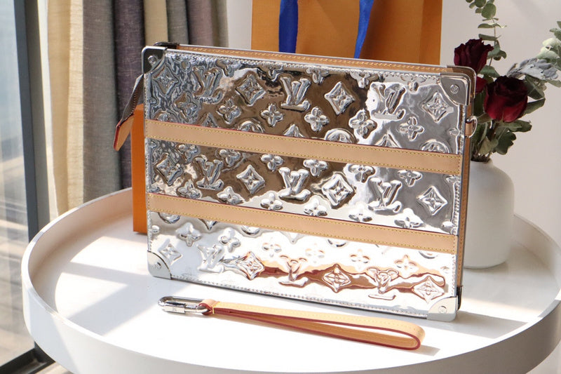 Ver Fashion Lu-Vi bags - 17175