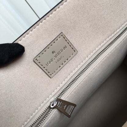 Ver Fashion Lu-Vi bags - 17241