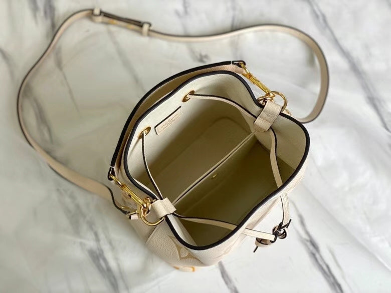 Ver Fashion Lu-Vi bags - 17576